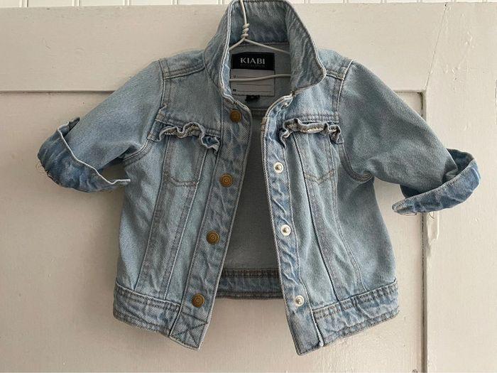 Veste en jean taille 3 mois - photo numéro 1