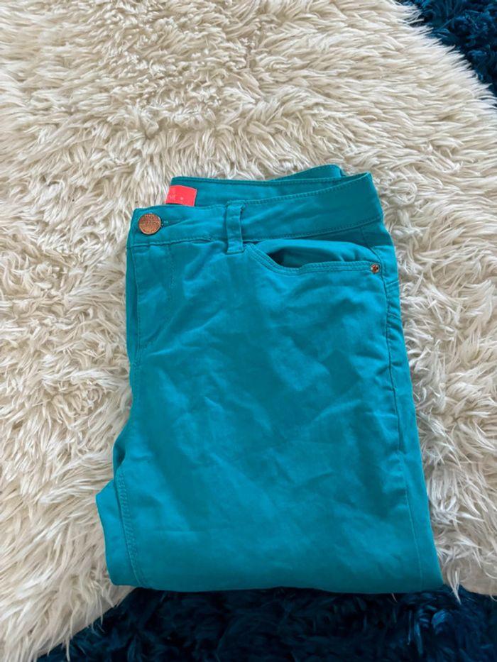 Joli pantacourt pantalon 3/8 taille 36 - photo numéro 3