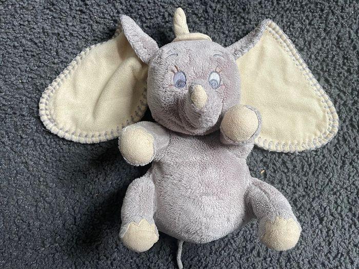 peluche Dumbo - photo numéro 2