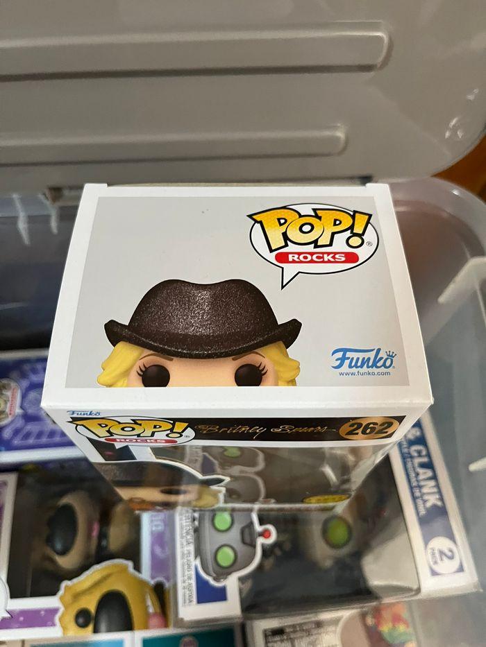 Funko pop britney spears circus chase 262 - photo numéro 2