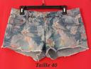 Short fleurie taille 40