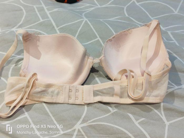 Soutien gorge avec armature et rembourrage 85 A Primark à 2€-50% dès 2 achetés - photo numéro 2