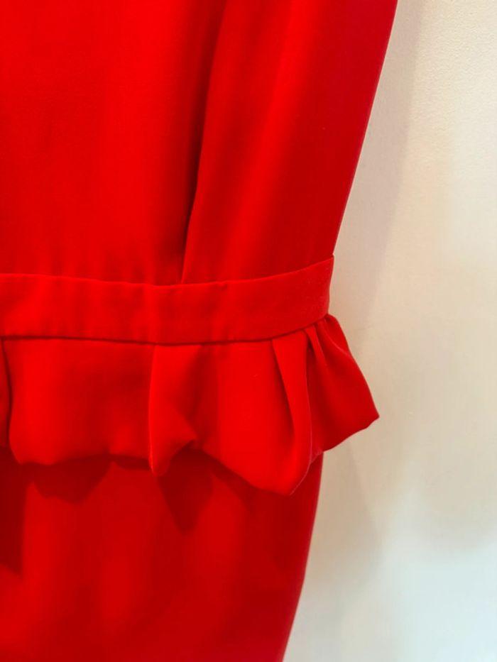 Robe Maje rouge détails froufrous Taille 36/38 - photo numéro 5