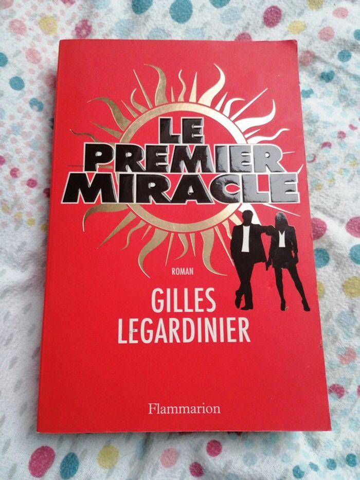 Livre le premier miracle - photo numéro 1