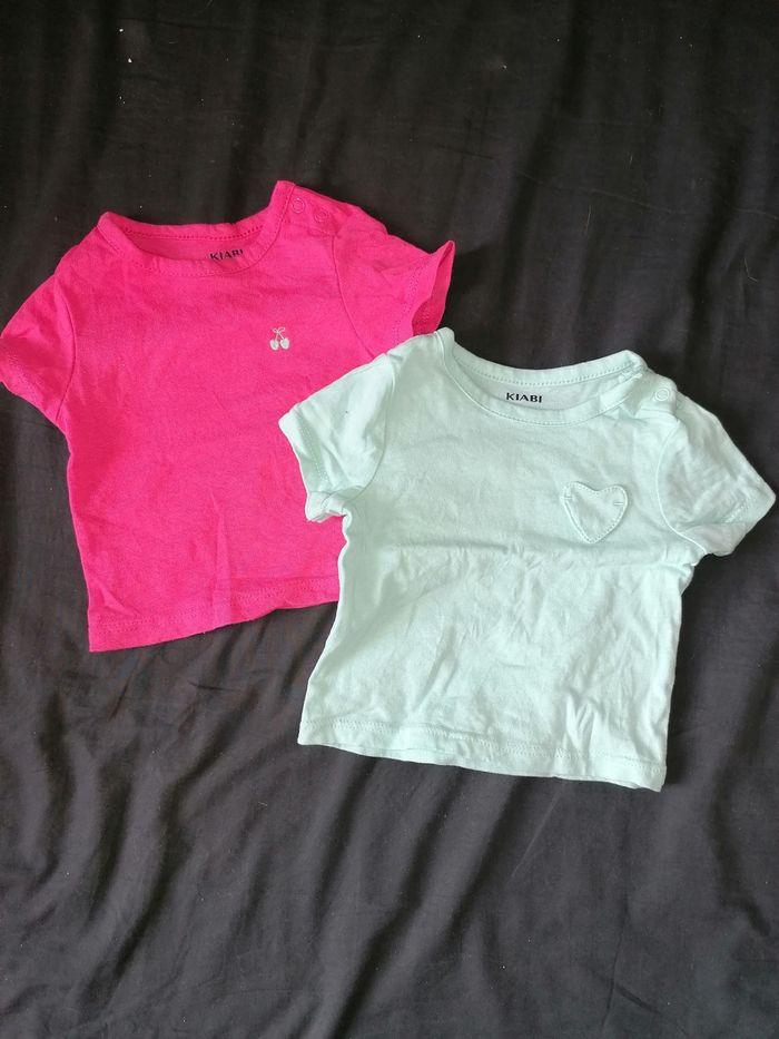 2 t-shirt rose et vert d'eau