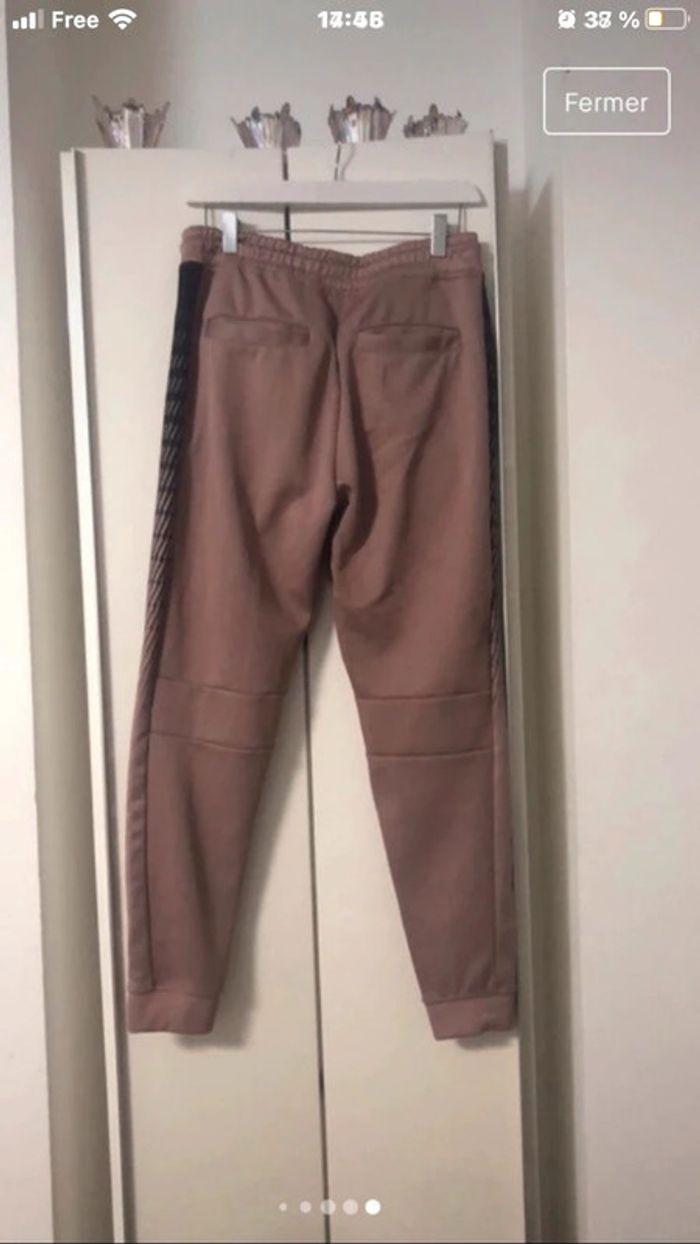 Pantalon jogging Bershka . M - photo numéro 6