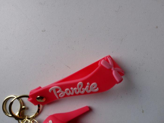 Porte clé chaussure Barbie - photo numéro 3