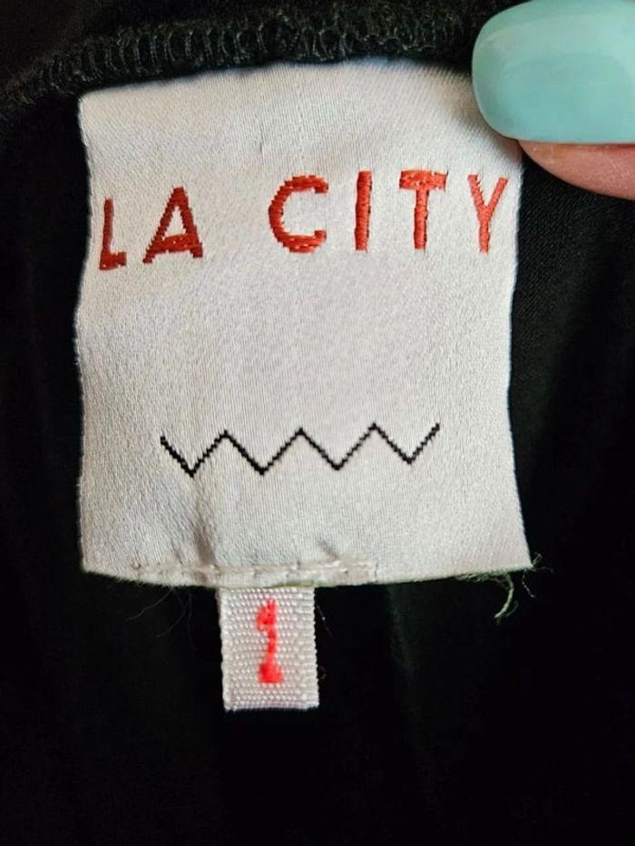 Robe 👗 taille 1 La city - photo numéro 3