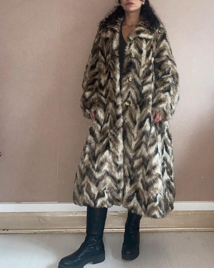 Long coat faux fur vintage - photo numéro 5