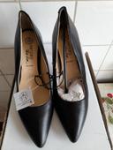 Chaussure pour femme noire et cuire