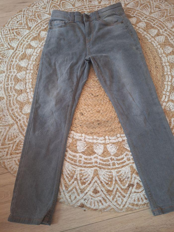 Lot pantalons 8/9 ans - photo numéro 4