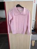 Petit pull taille S rose