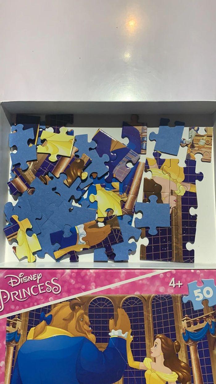 Lot 2 Puzzles princesse - photo numéro 3