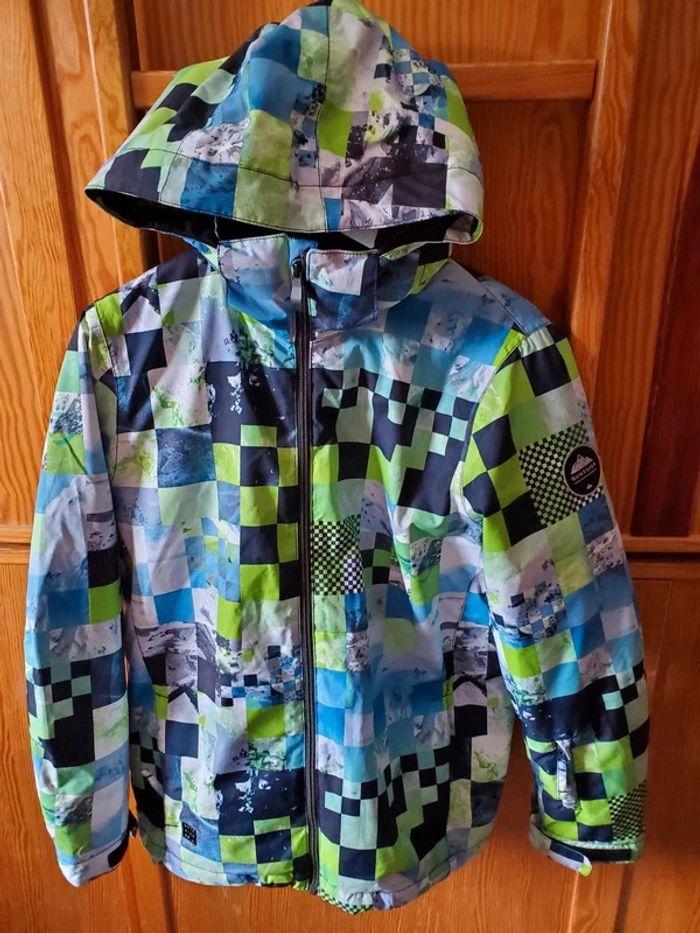 Veste de ski Quicksilver 16 ans garçon🌸🌸 rdv possible sur Paris🎀🌸ou envoi - photo numéro 1