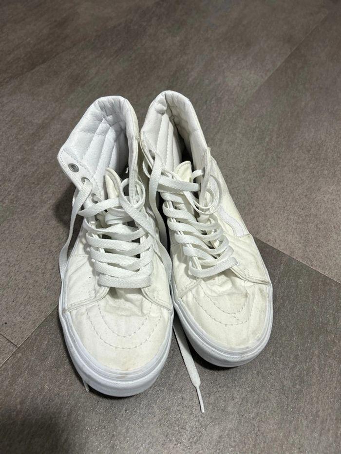 Baskets Vans blanche 38,5 - photo numéro 1