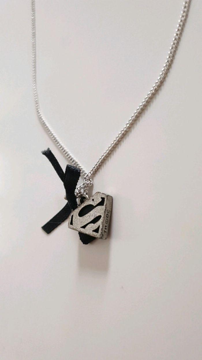 Collier super man - photo numéro 2