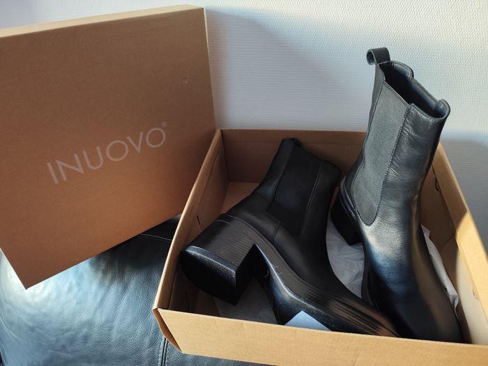 Boots 100% cuir Inuovo - Taille 40. - photo numéro 2