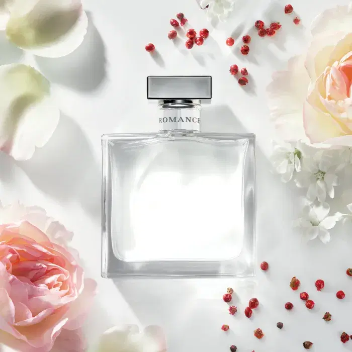 Eau de Parfum "RALPH LAUREN ROMANCE" 50 ml Neuf sous blister. - photo numéro 3