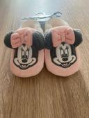 Chaussons Minnie - taille 6/9 mois