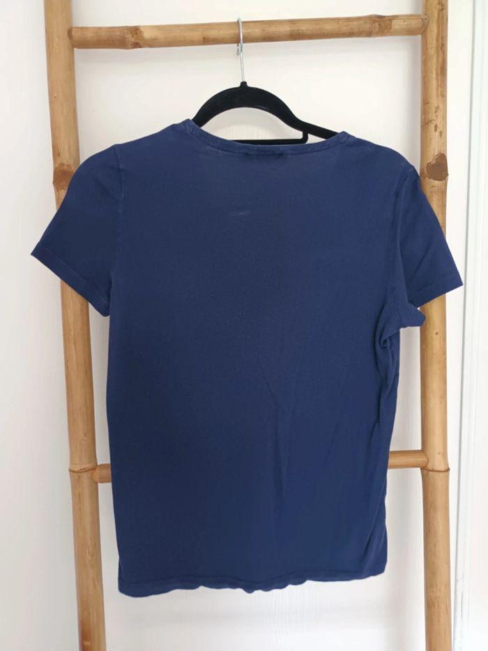 T-shirt col V bleu marine Lacoste femme taille 34 - photo numéro 3