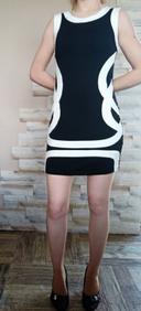 Robe noire et blanche taille S