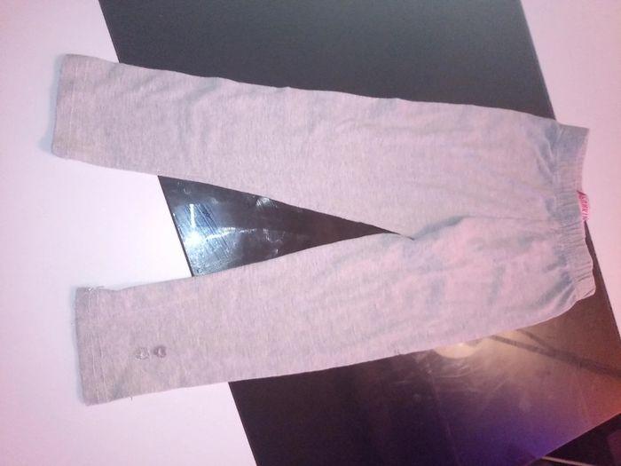 Leggins gris 4 ans