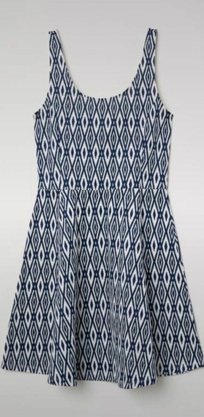 Robe à motif bleu h&m taille m - photo numéro 1