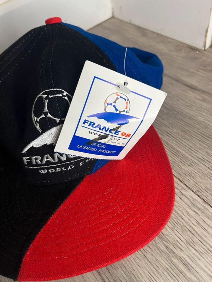 Casquette vintage France 98 - photo numéro 2