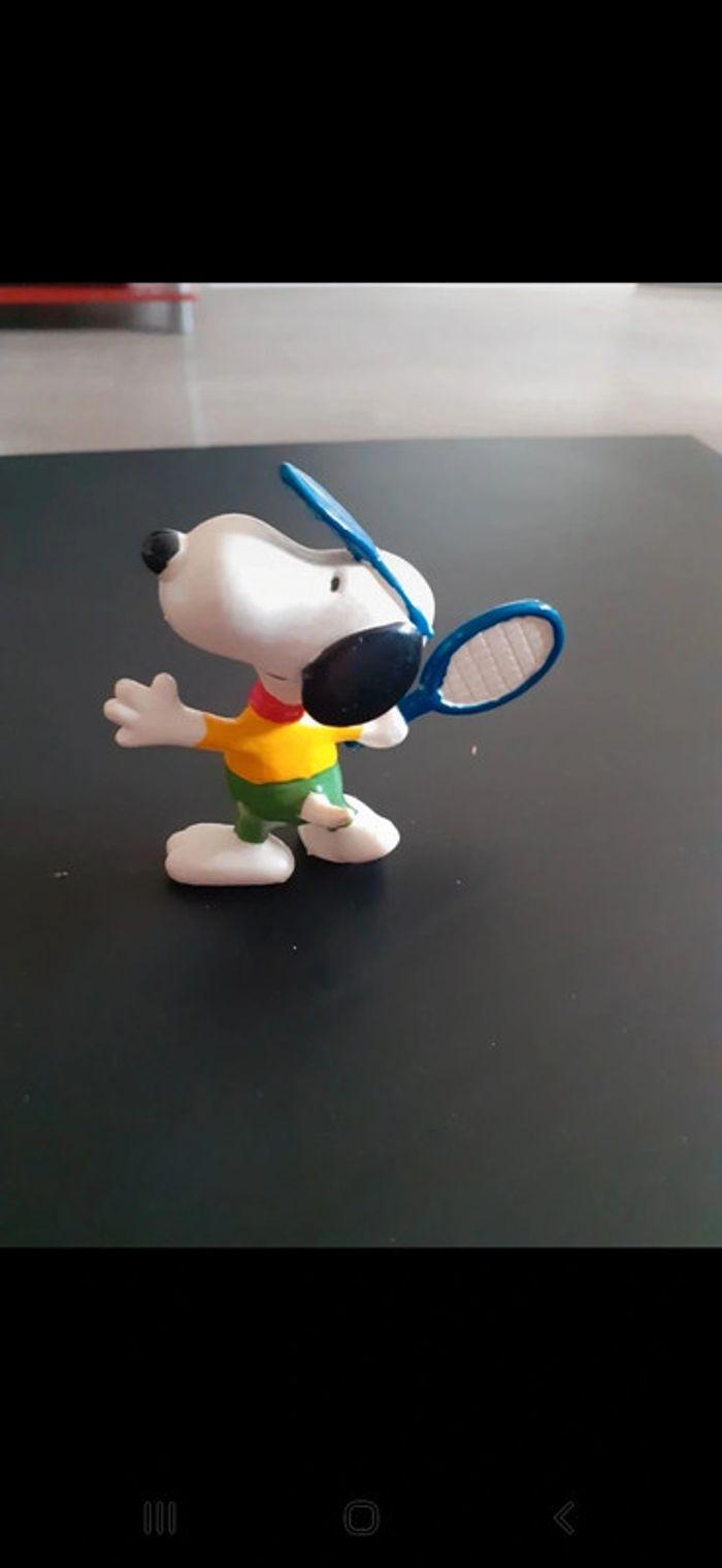 Figurine snoopy des années 80. - photo numéro 2