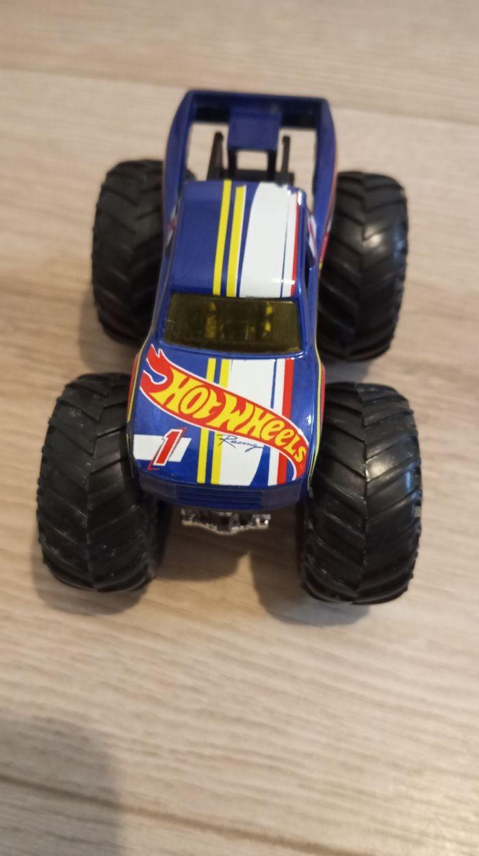 Monster Truck Hot Wheels - photo numéro 2