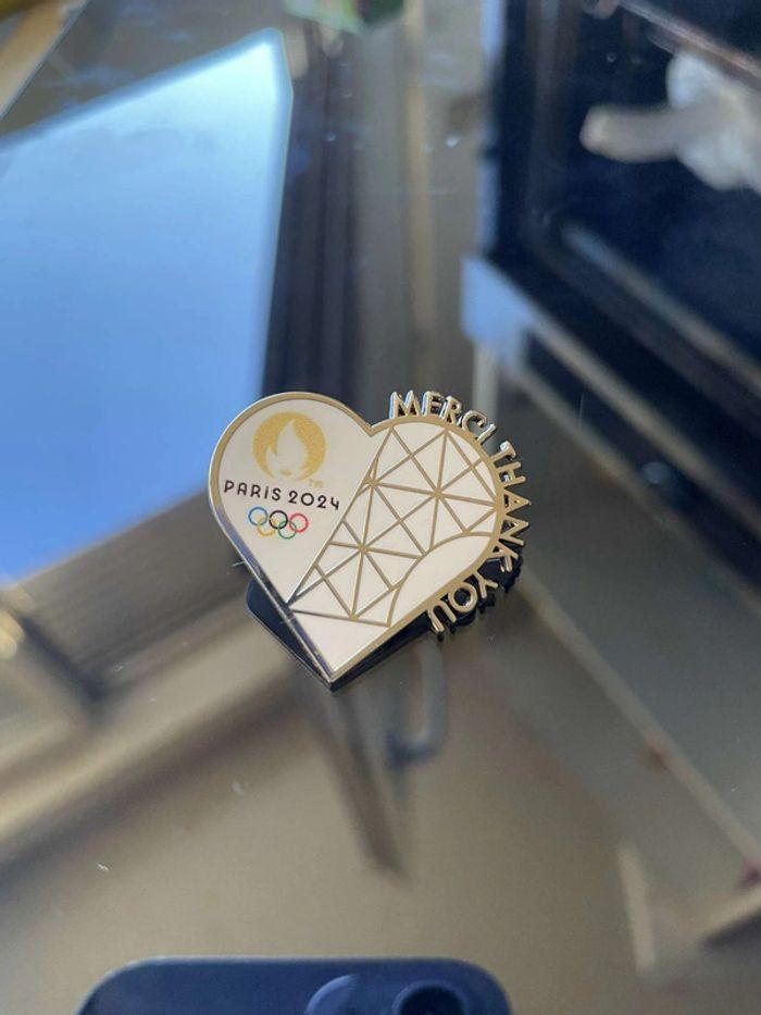 Pin’s Jeux Olympiques Paris 2024 Produit Rare - photo numéro 1