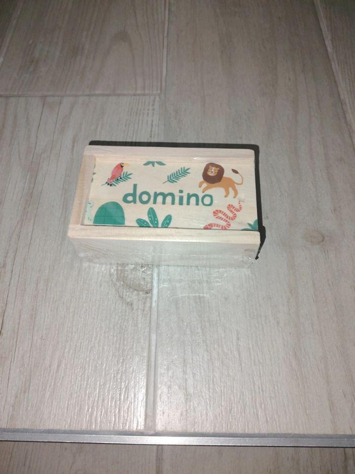 Jeu de domino neuf - photo numéro 1