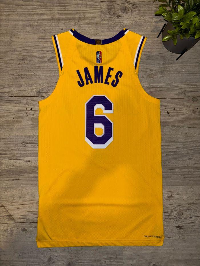 maillot Los Angeles Lakers Lebron James NBA Jersey Icon Edition - photo numéro 2