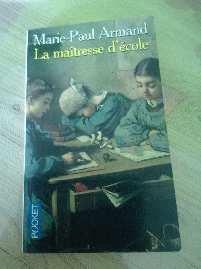 La maîtresse d'école - photo numéro 1