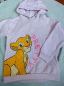 Sweat Disney  Nala