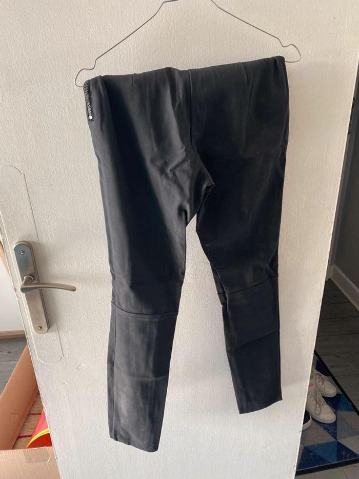 Pantalon effet cuir - photo numéro 3