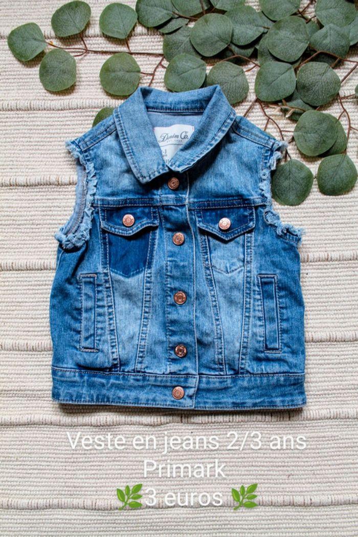 Veste en jeans 2/3 ans Primark - photo numéro 1