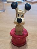 Figurine chien idefix de Asterix