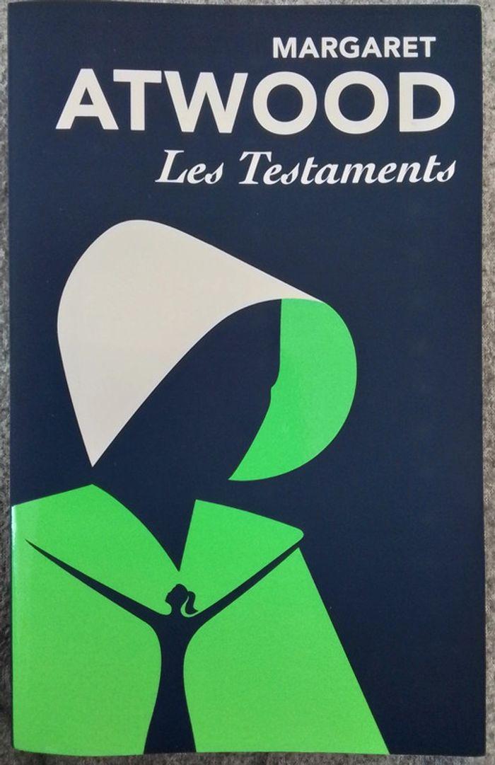 Margaret Atwood Les Testaments - photo numéro 1