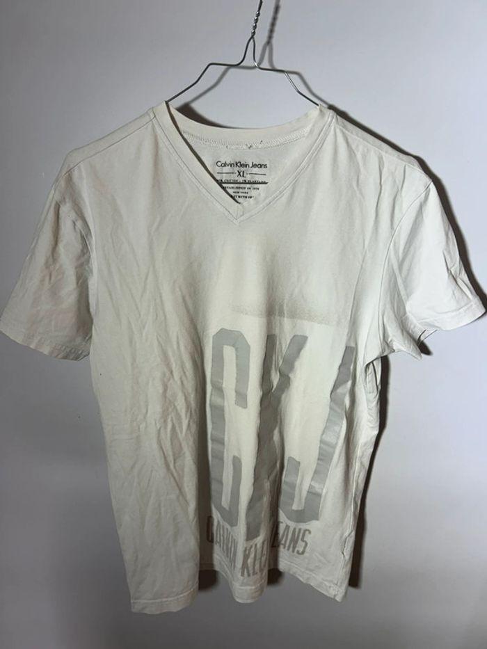 Teeshirt Calvin Klein blanc crème - photo numéro 1