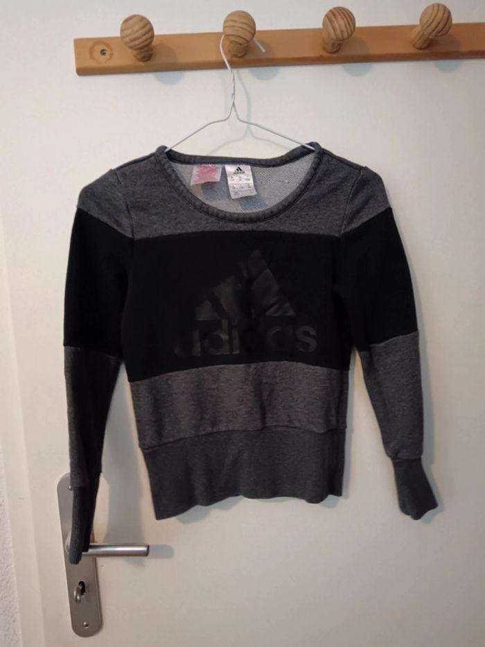 Pull Adidas fille taille 7-8 ans - photo numéro 4