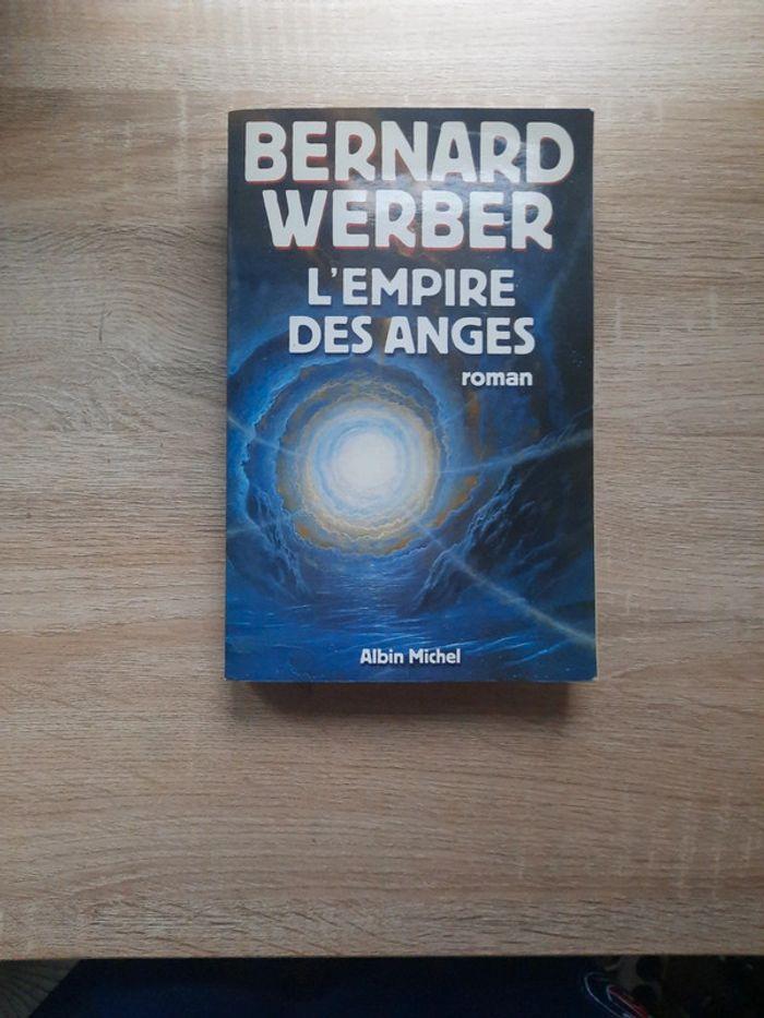 Livre l'empire des anges de Bernard Werber - photo numéro 1