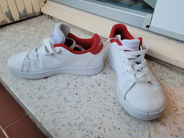 Basket tennis adidas rouge et blanche taille 32 - photo numéro 2