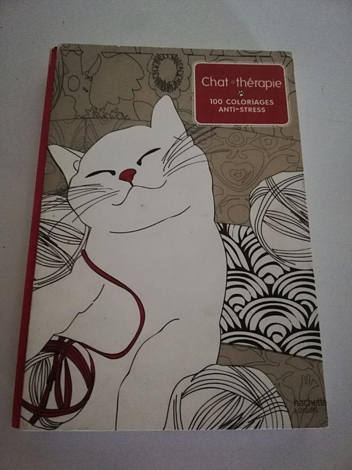 Chat thérapie 100 coloriages anti-stress. - photo numéro 1