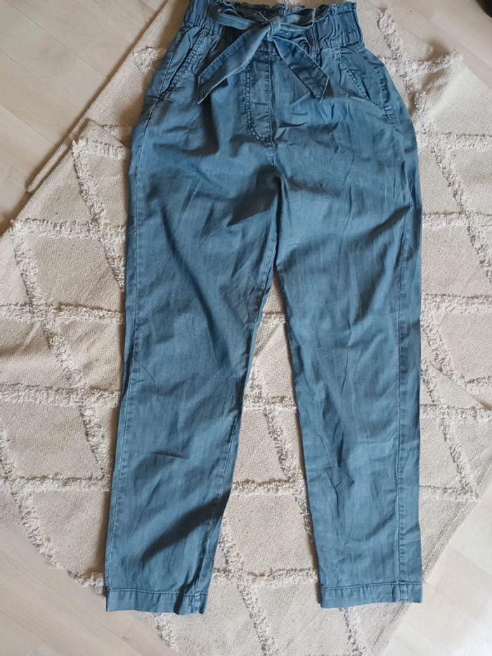 Pantalon C&A taille 34 - photo numéro 2