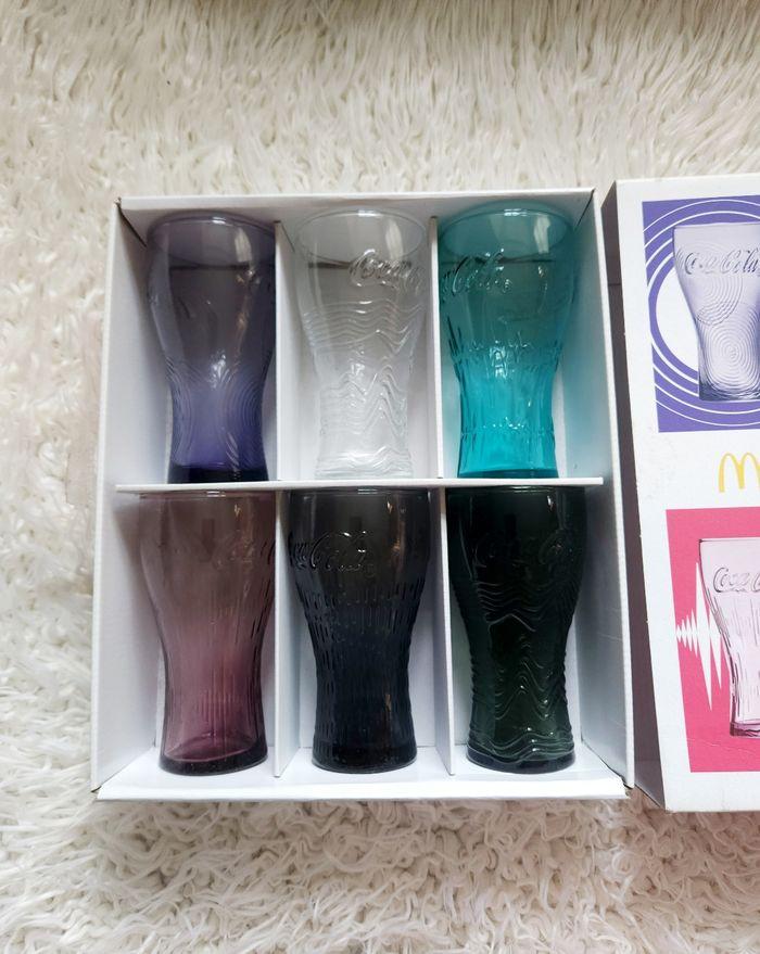 Coffret collector de 6 verres Mcdo édition 2022 Neuf avec étiquette McDonald's Mcdo 🎄 - photo numéro 3