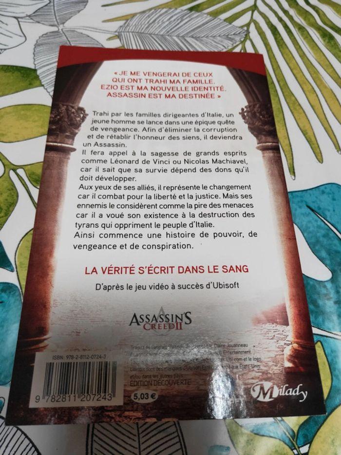 Livre assassin's creed - photo numéro 2