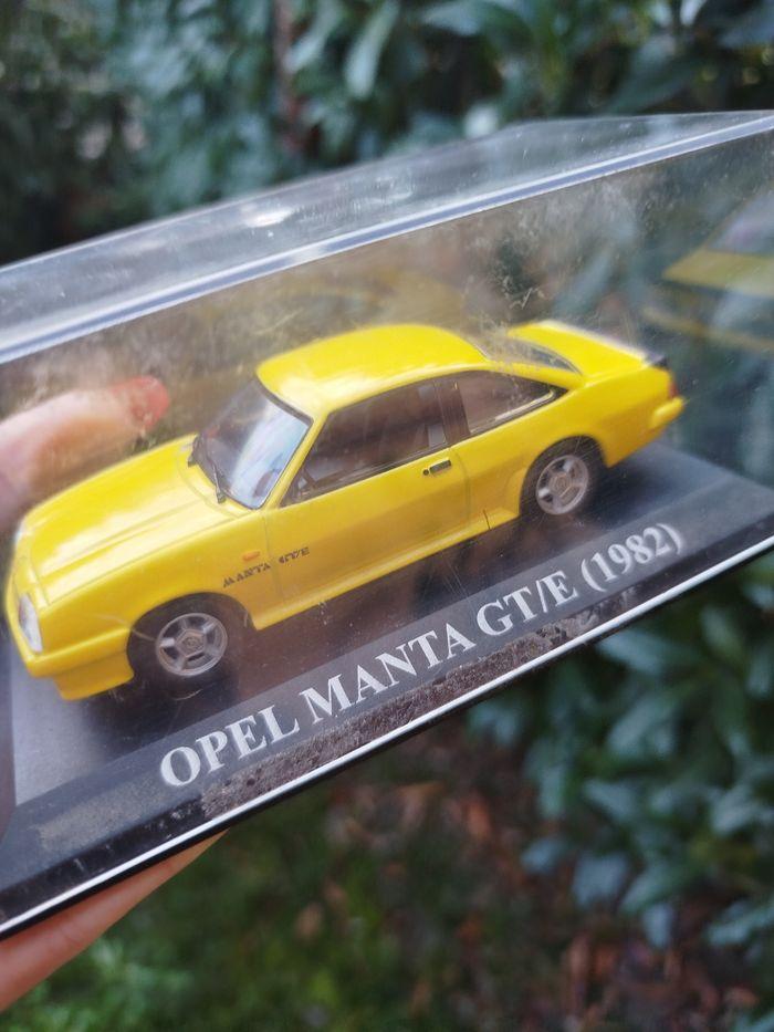 Voici ture Collection OPEL MANTA GT E 1982 - photo numéro 2