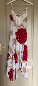 Robe longue fleuris rouge et blanche TU