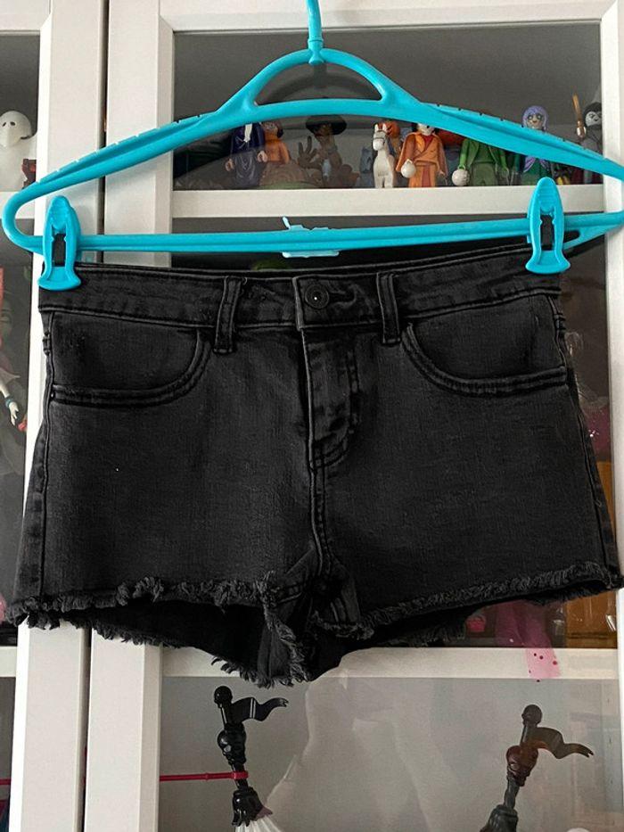 Short en jean noir pimkie taille 36 - photo numéro 1